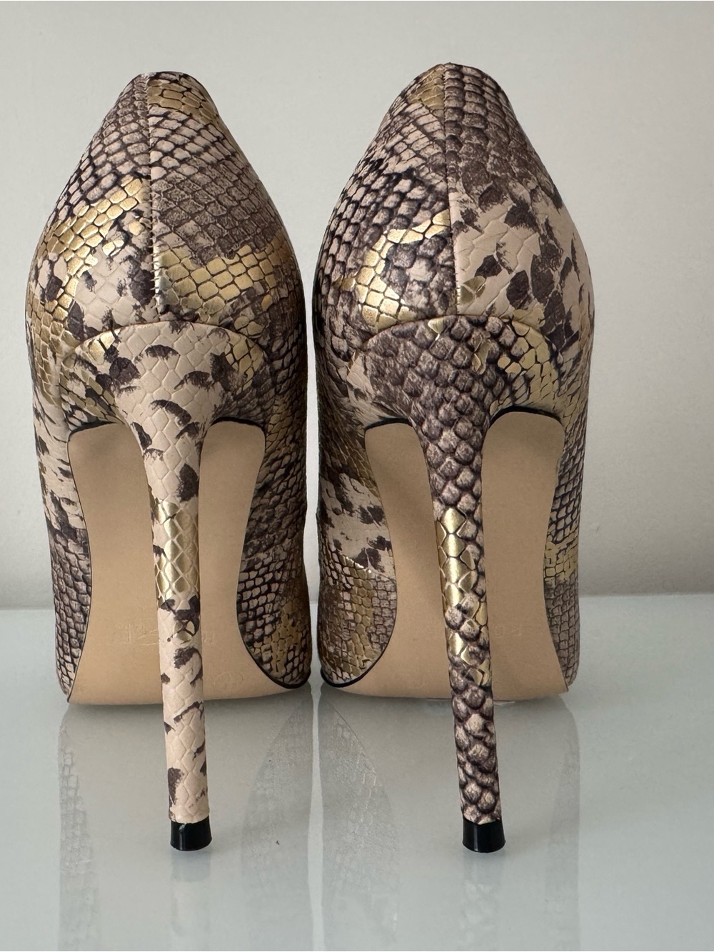 Rouge Helium Gold snakes woman stiletto pumps size 9 - Picture 4 of 6